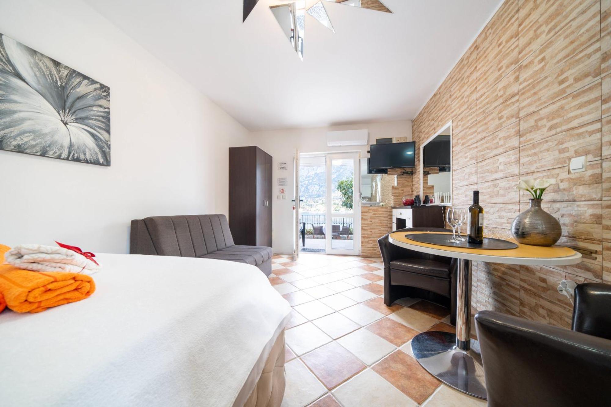 Apartments Vukovic كوتور المظهر الخارجي الصورة